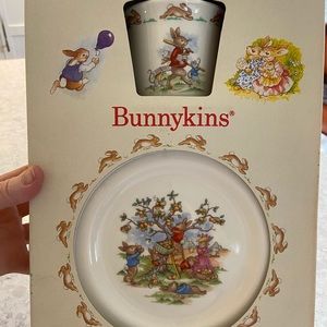 Royal Doultin: Children’s Bunnykins China set